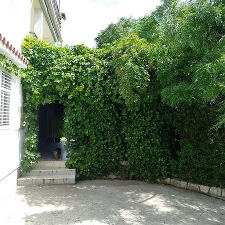 Pan-rab Apartament *